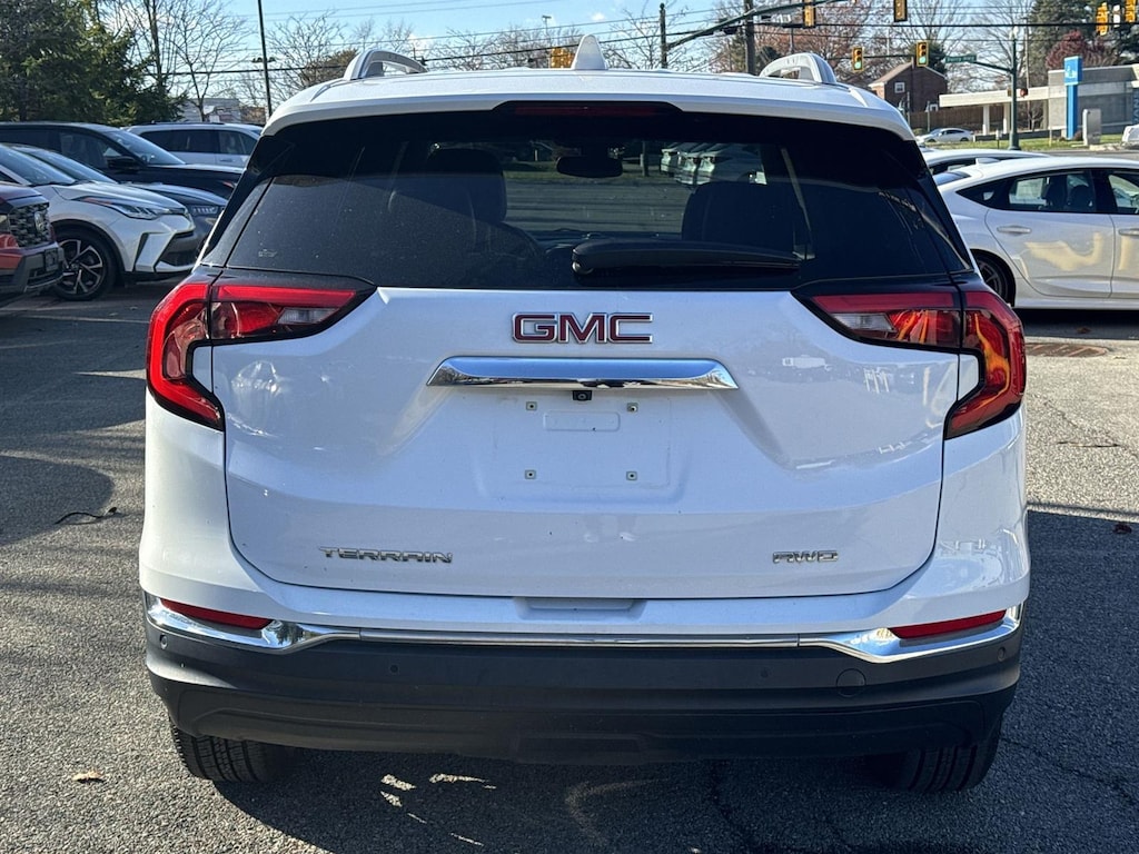Used 2021 GMC Terrain SLT SUV
