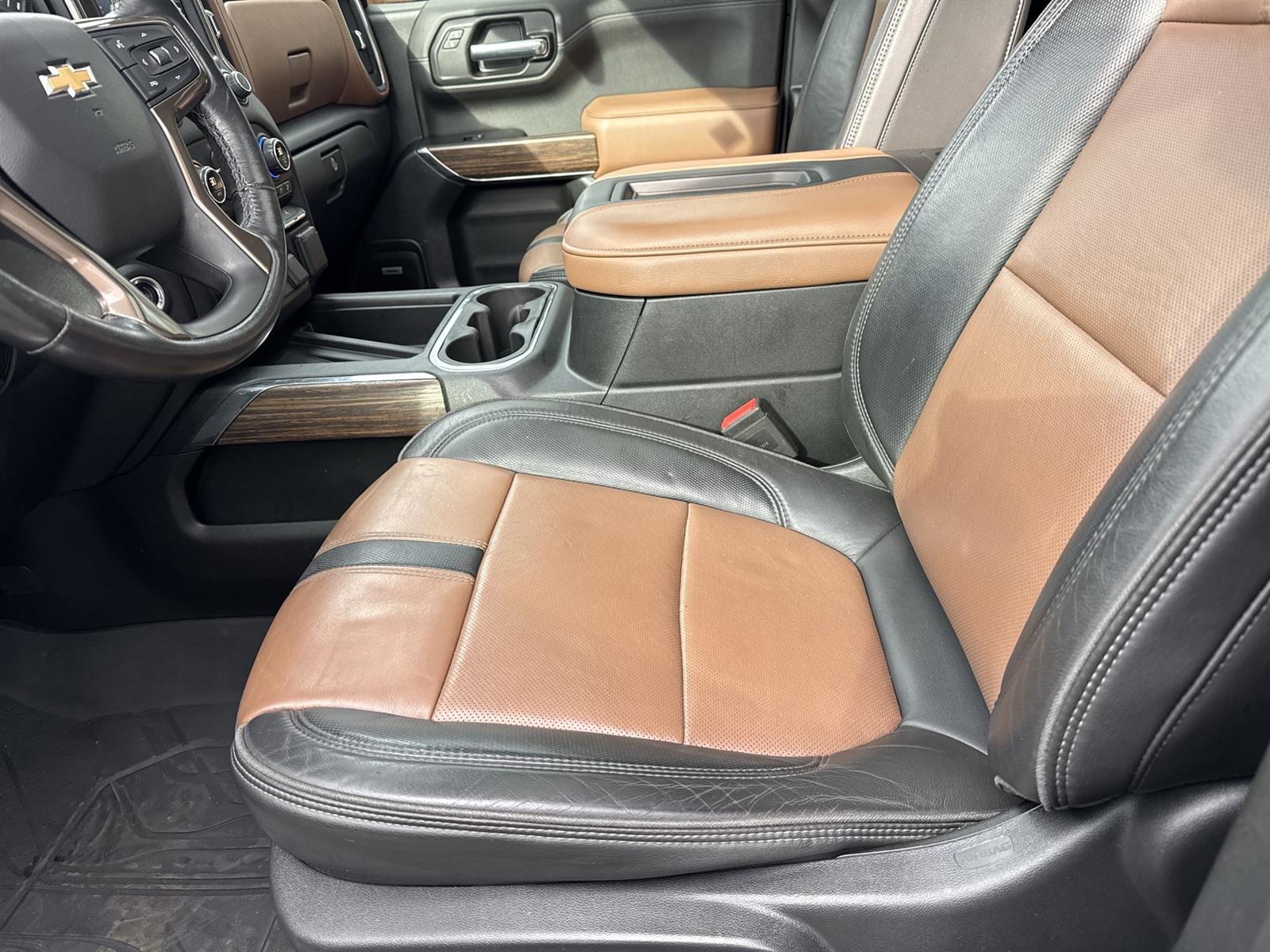 Thumbnail: 2020 Chevrolet Silverado 1500 - 13