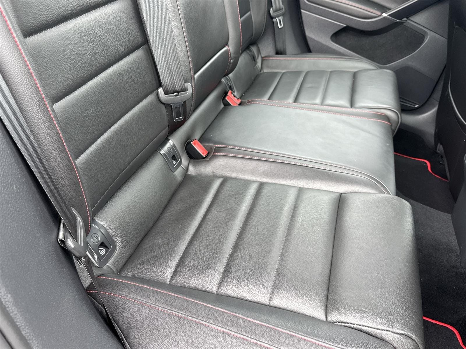 Thumbnail: 2018 Volkswagen Golf - 15