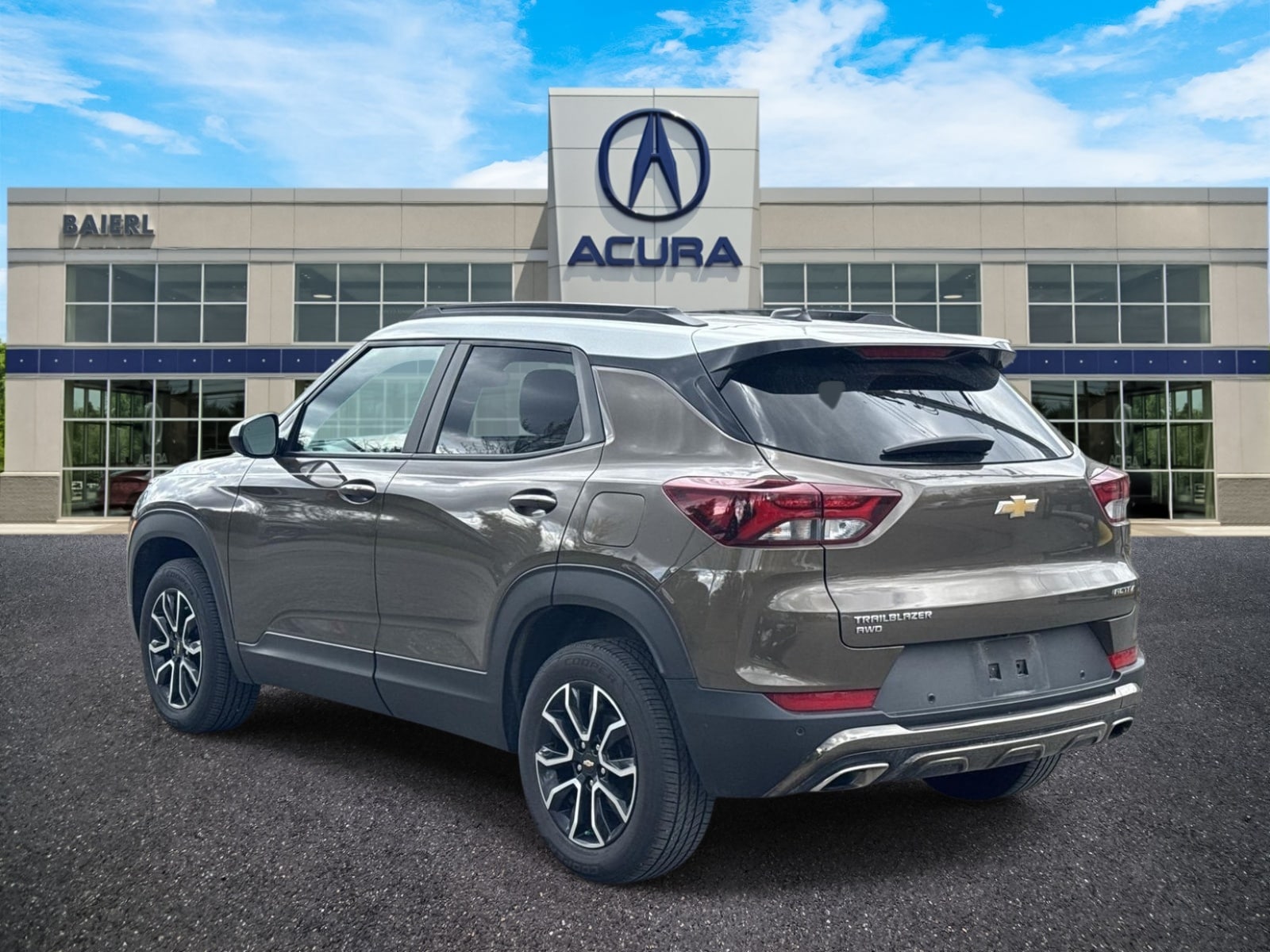 Thumbnail: 2021 Chevrolet TrailBlazer - 3