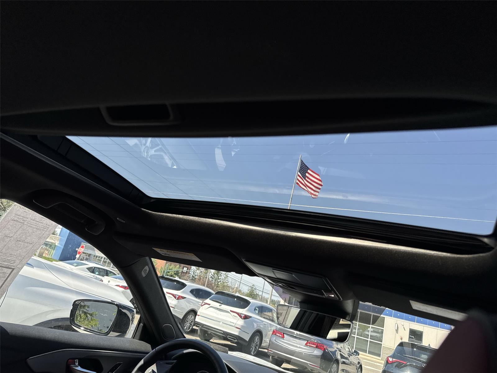 Thumbnail: 2025 Acura TLX - 17