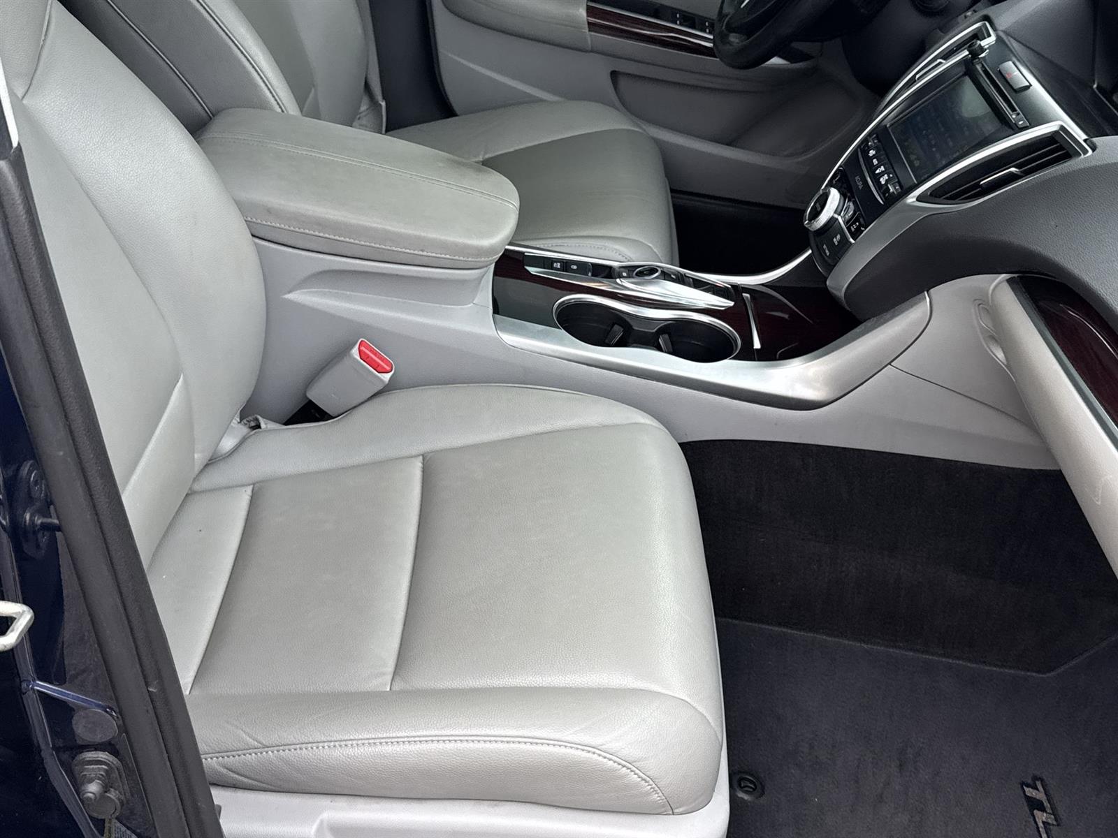 Thumbnail: 2015 Acura TLX - 18