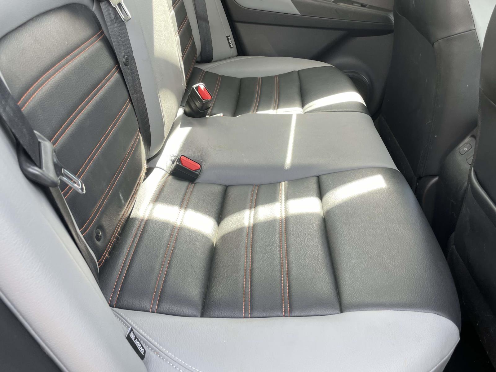 Thumbnail: 2021 Nissan Kicks - 16