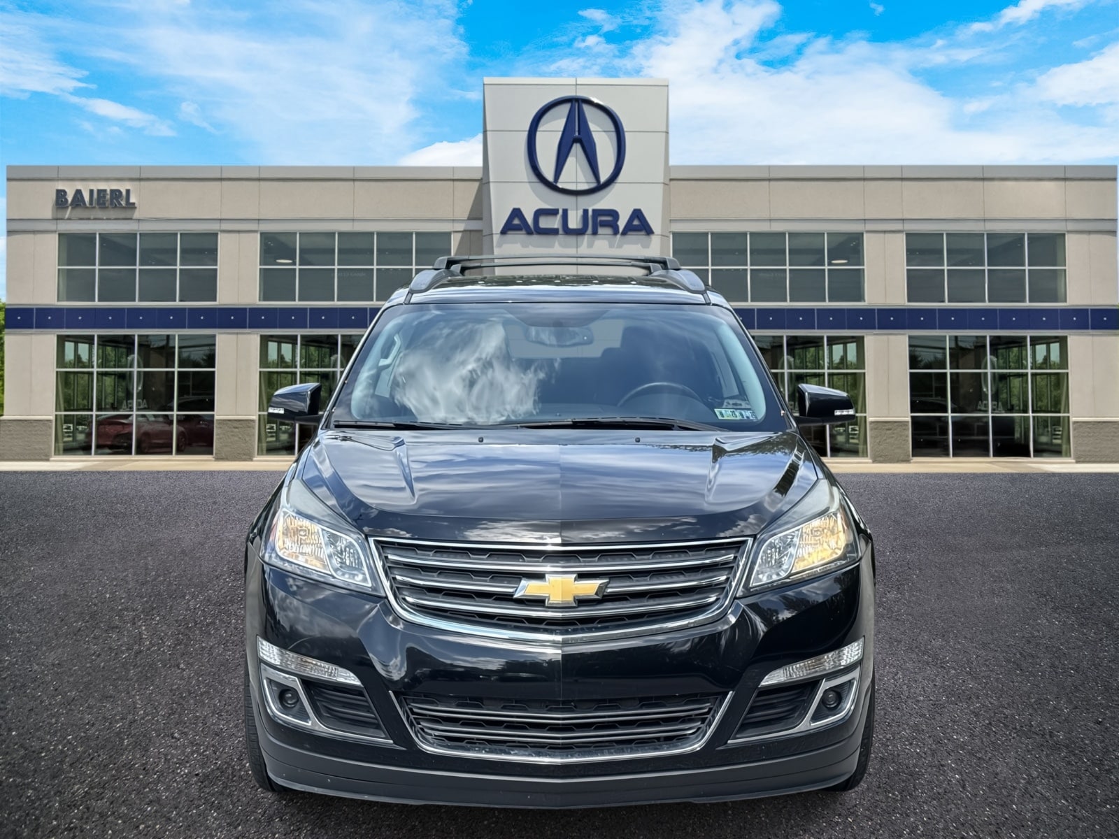 Thumbnail: 2017 Chevrolet Traverse - 8
