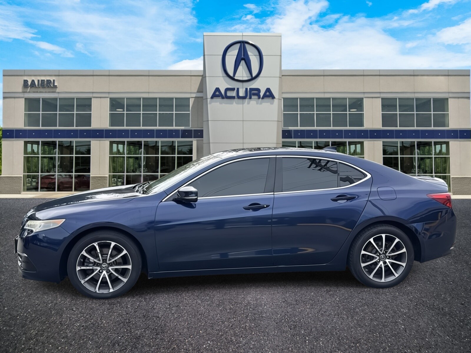 2015 Acura TLX photo 2