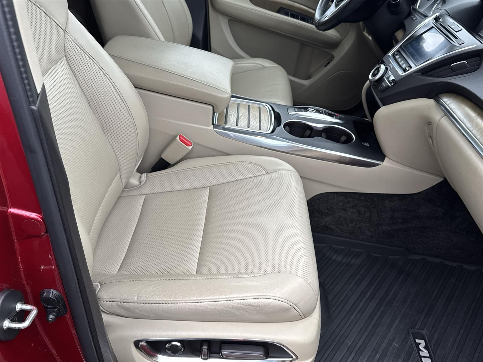 Thumbnail: 2019 Acura MDX - 18