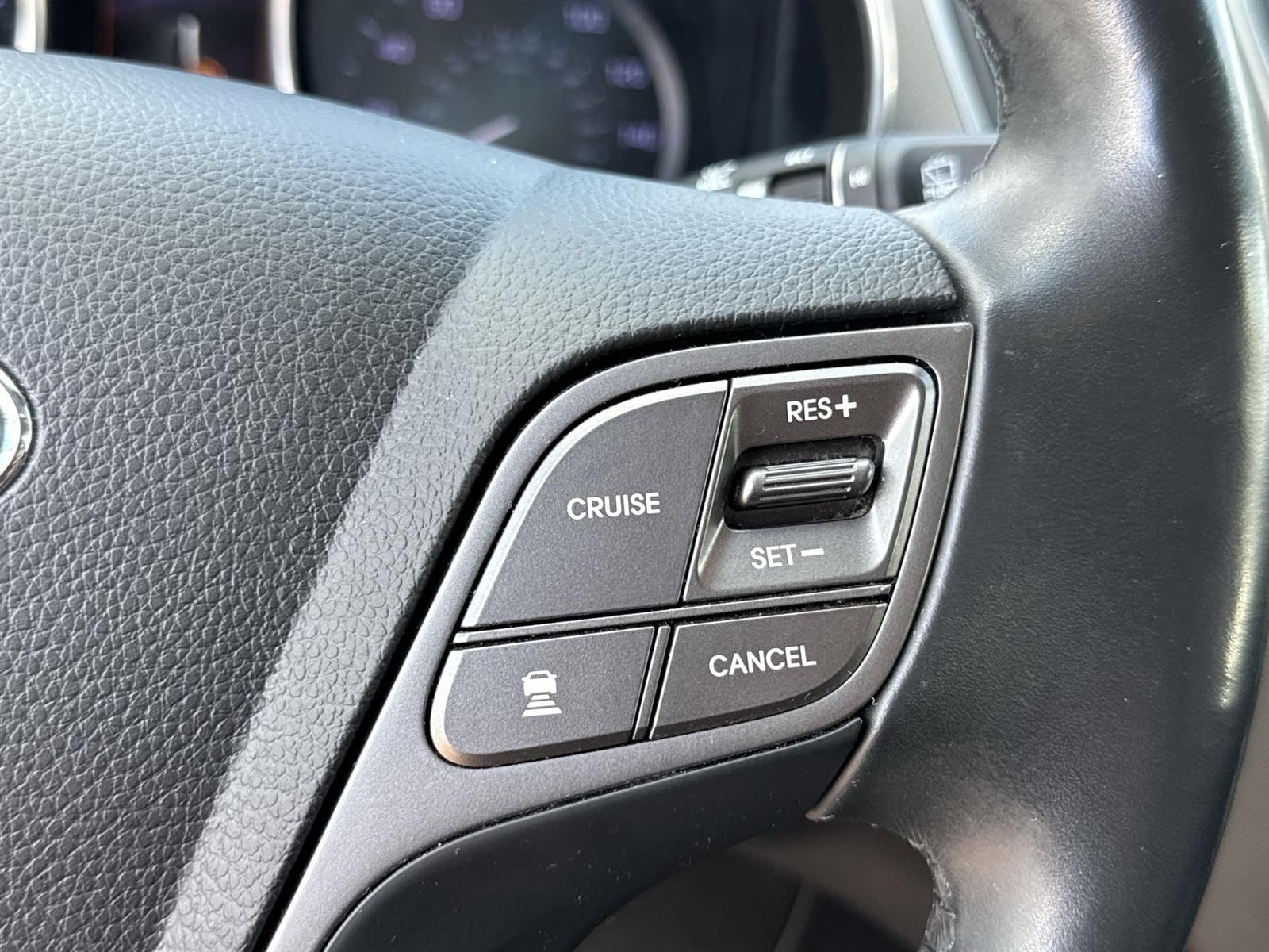 Thumbnail: 2019 Hyundai Santa Fe - 20
