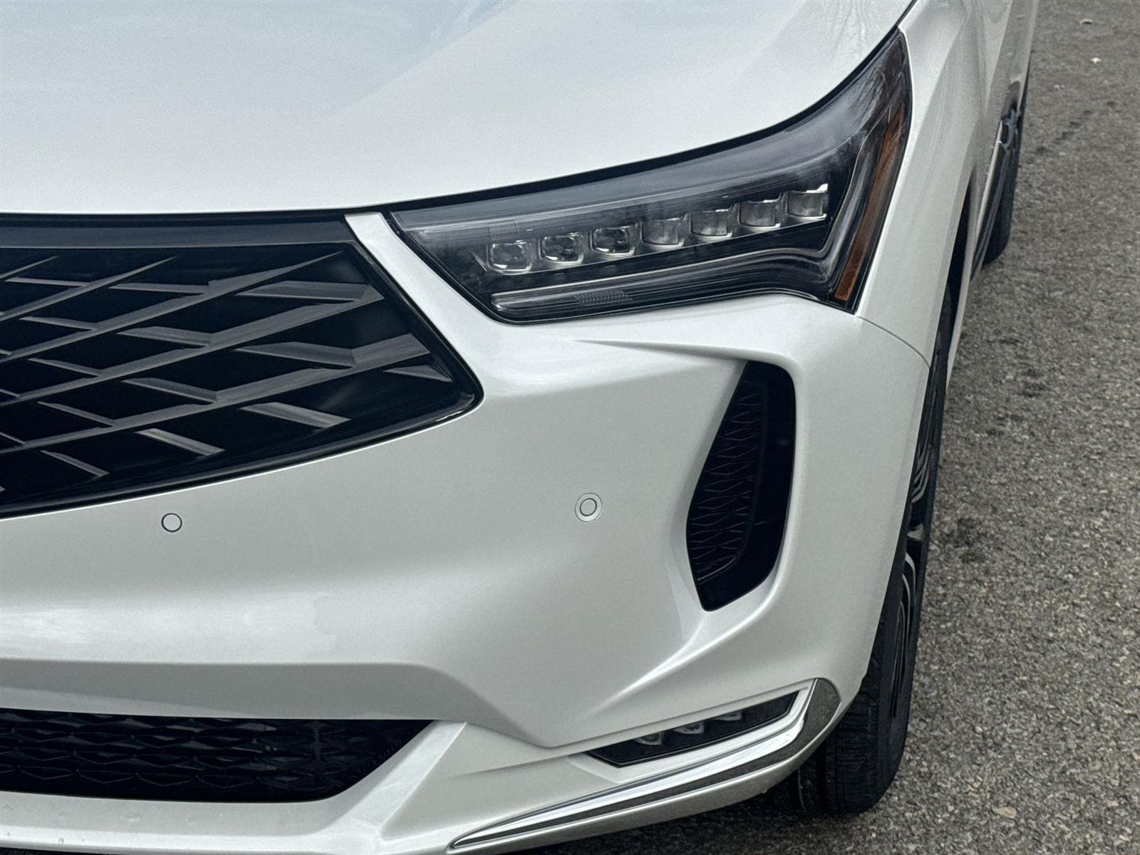 Thumbnail: 2026 Acura RDX - 9