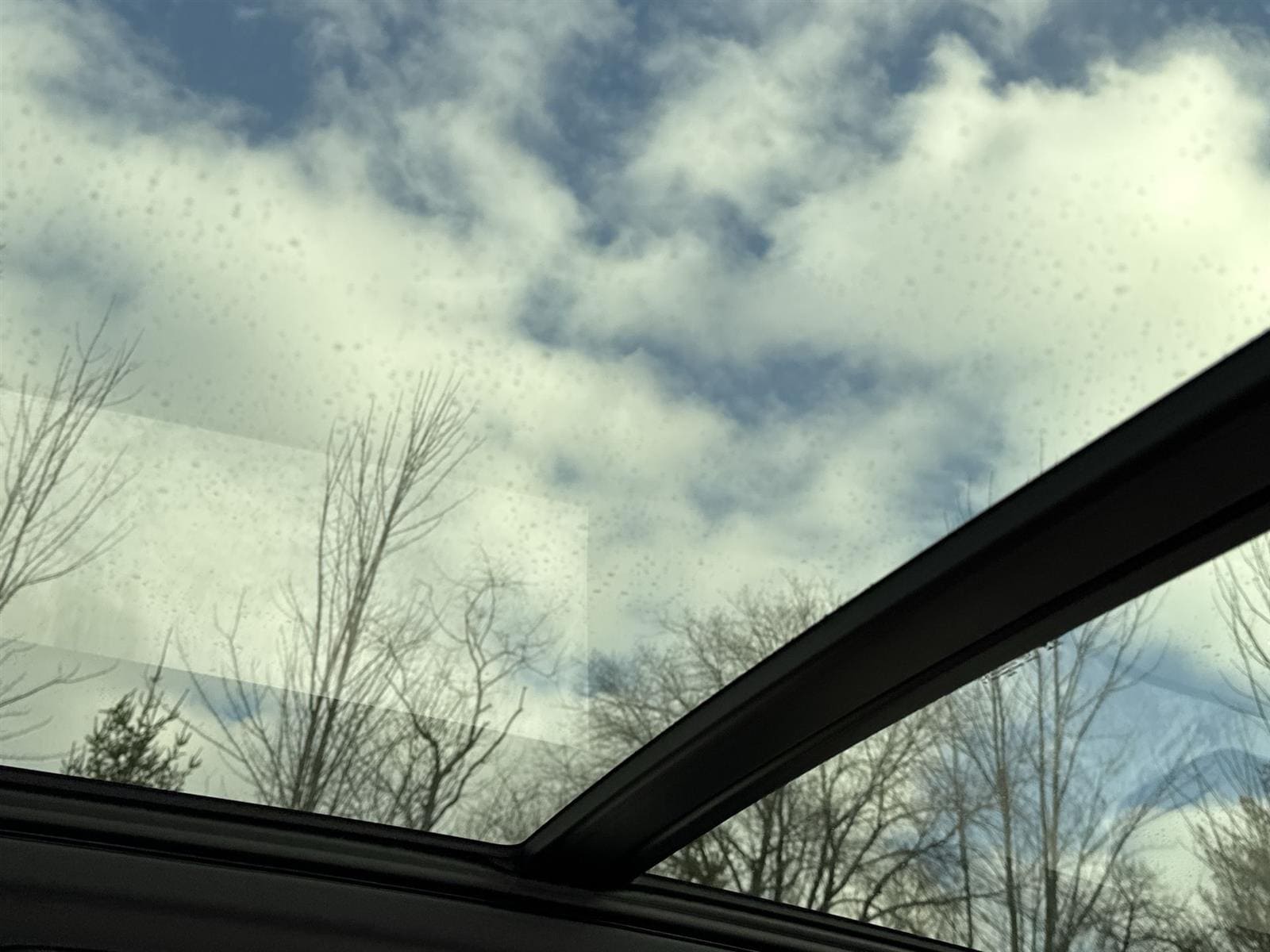 Thumbnail: 2025 Audi SQ6 e-tron - 16