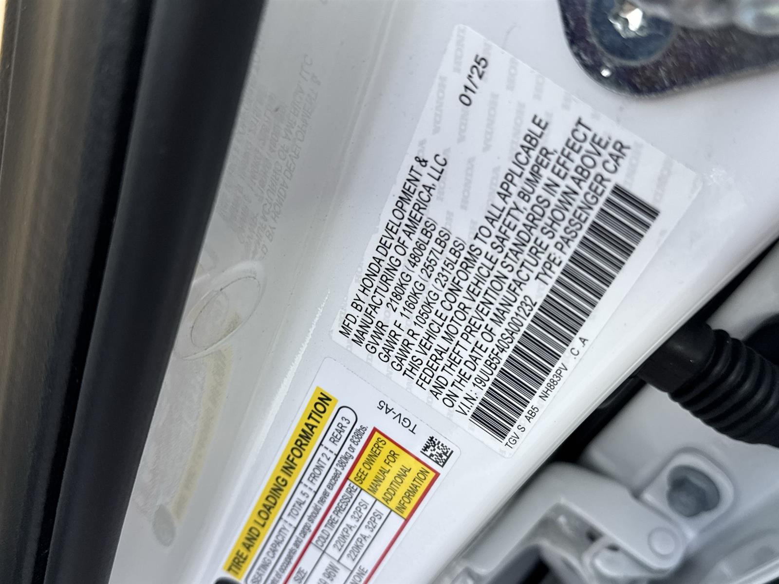 Thumbnail: 2025 Acura TLX - 30