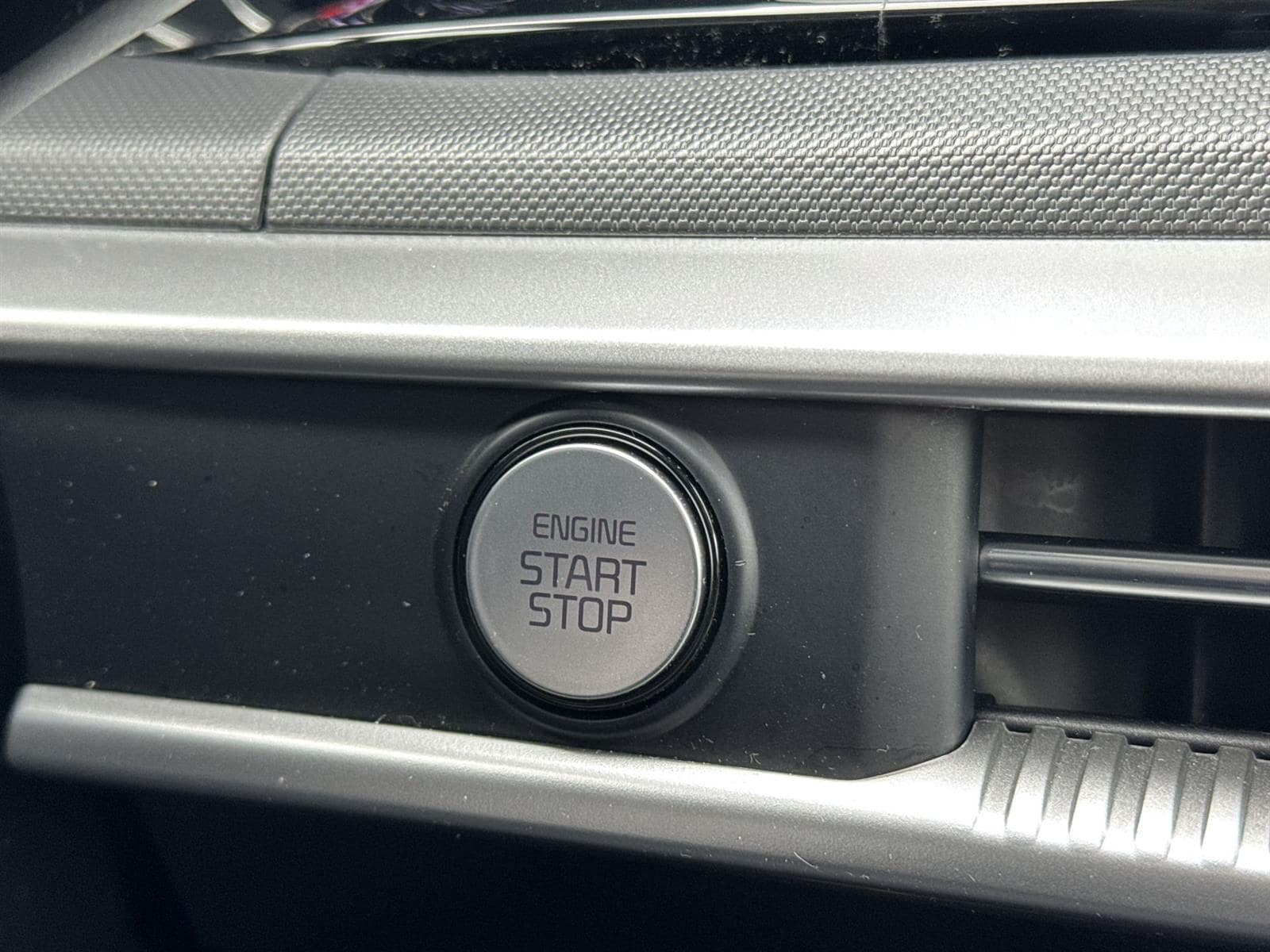 Thumbnail: 2023 Kia K5 - 31