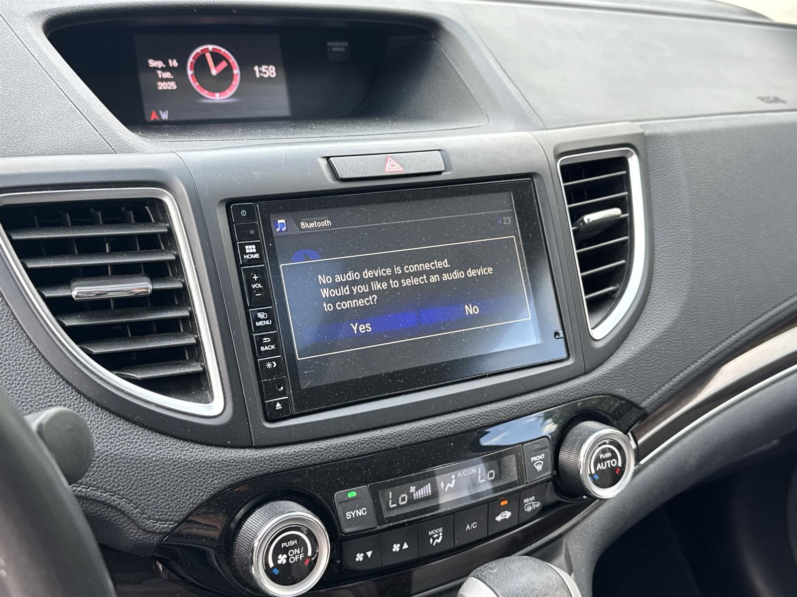 Thumbnail: 2016 Honda CR-V - 25