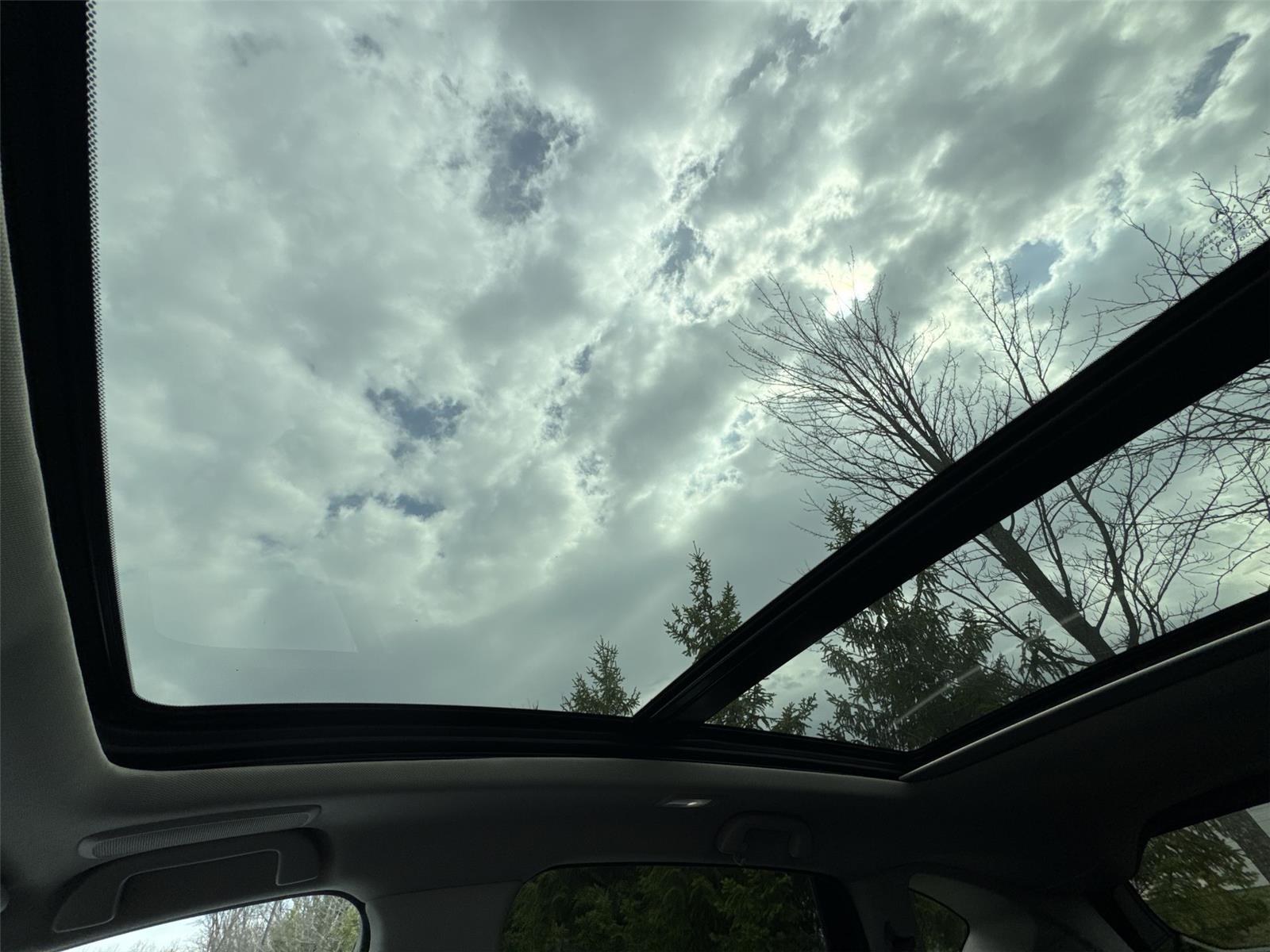 Thumbnail: 2023 Acura RDX - 8