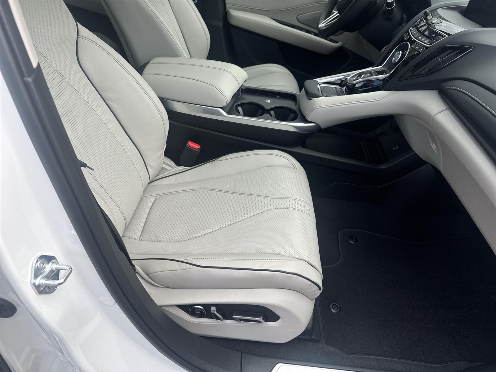 Thumbnail: 2026 Acura RDX - 17