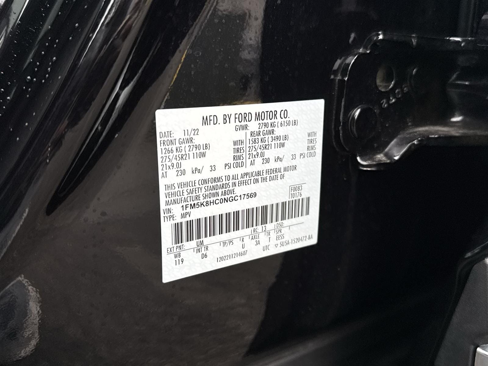 Thumbnail: 2022 Ford Explorer - 33