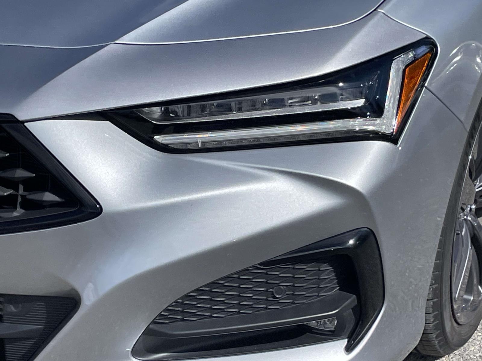 Thumbnail: 2023 Acura TLX - 9