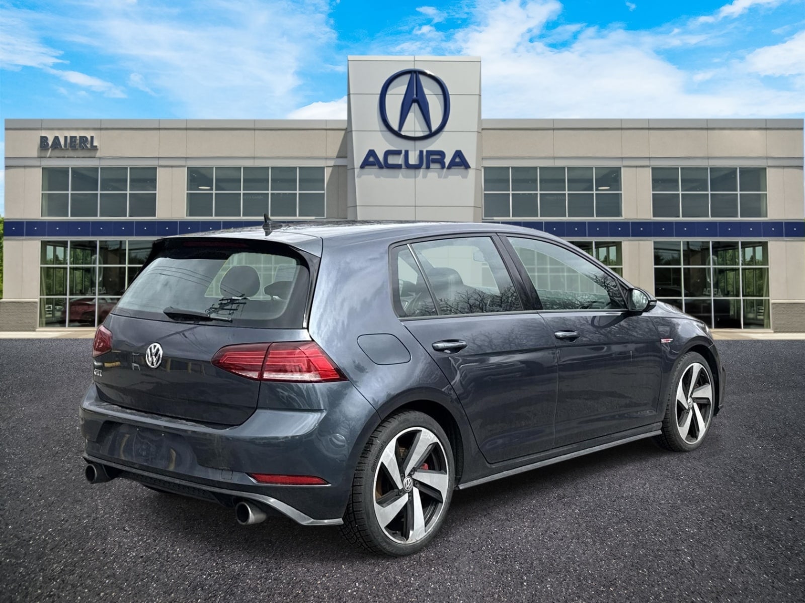 Thumbnail: 2018 Volkswagen Golf - 5