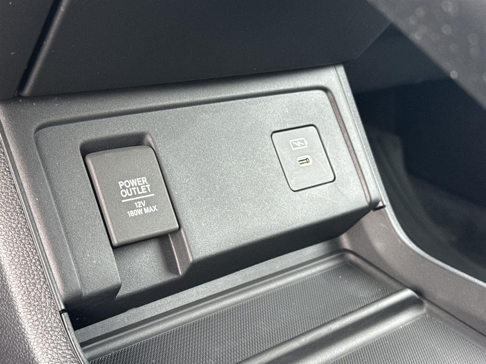 Thumbnail: 2025 Acura RDX - 28