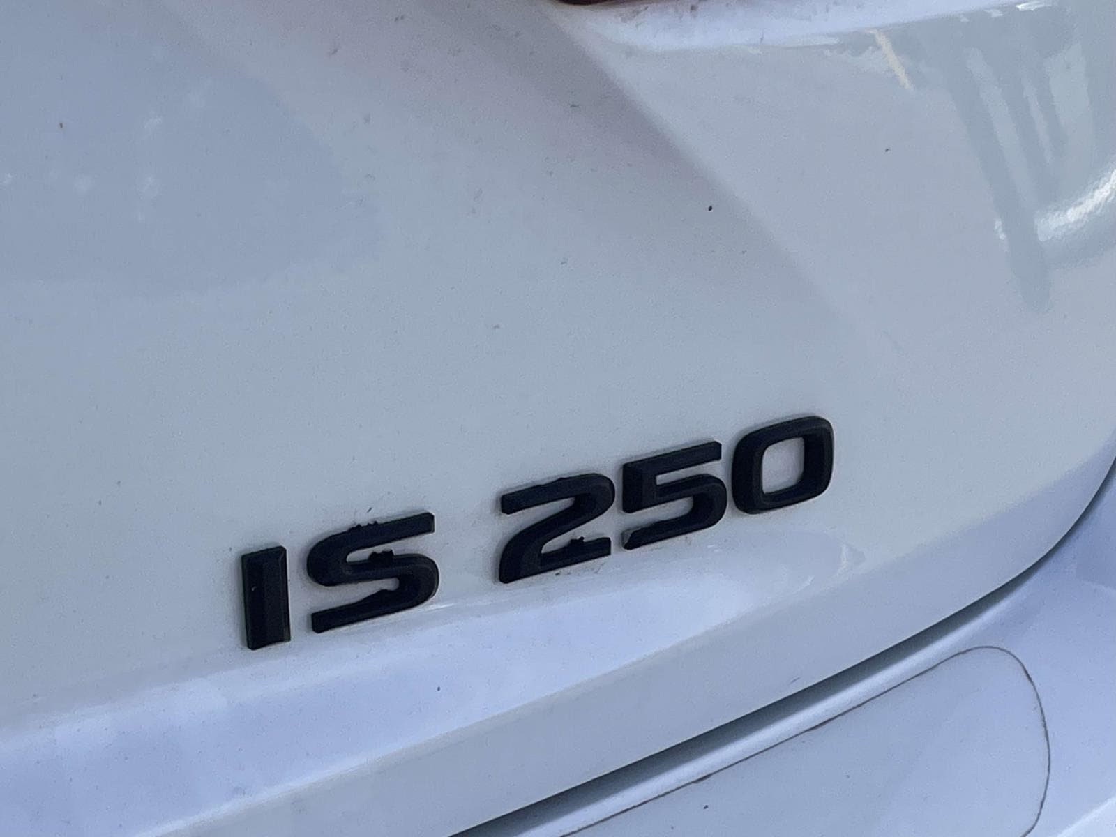 Thumbnail: 2015 Lexus IS - 12