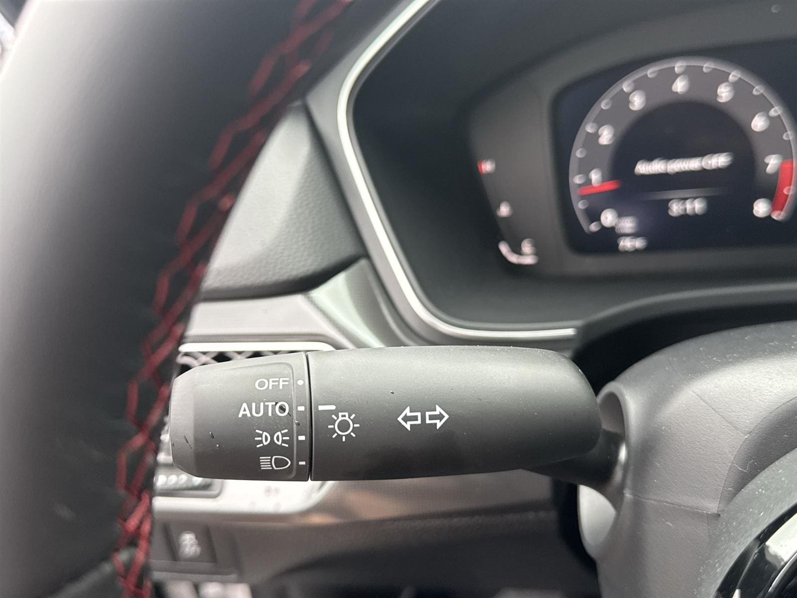 Thumbnail: 2025 Acura Integra - 21