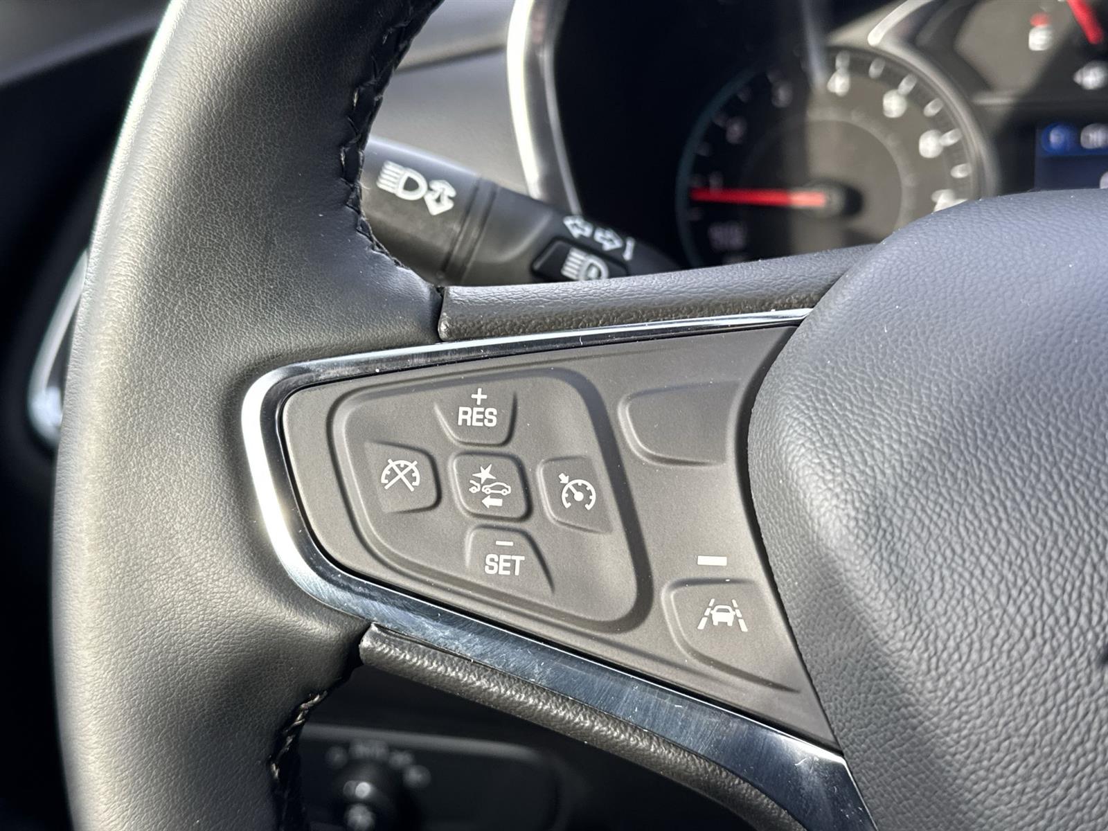 Thumbnail: 2024 Chevrolet Equinox - 18