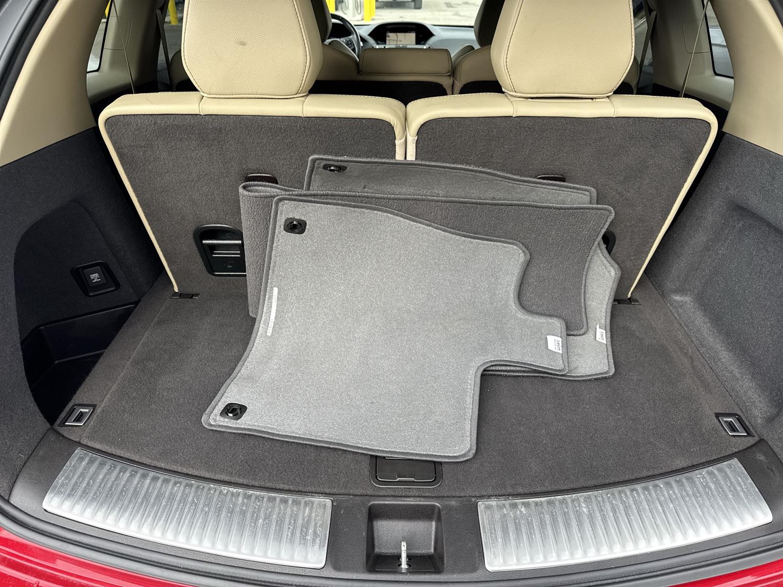 Thumbnail: 2019 Acura MDX - 31