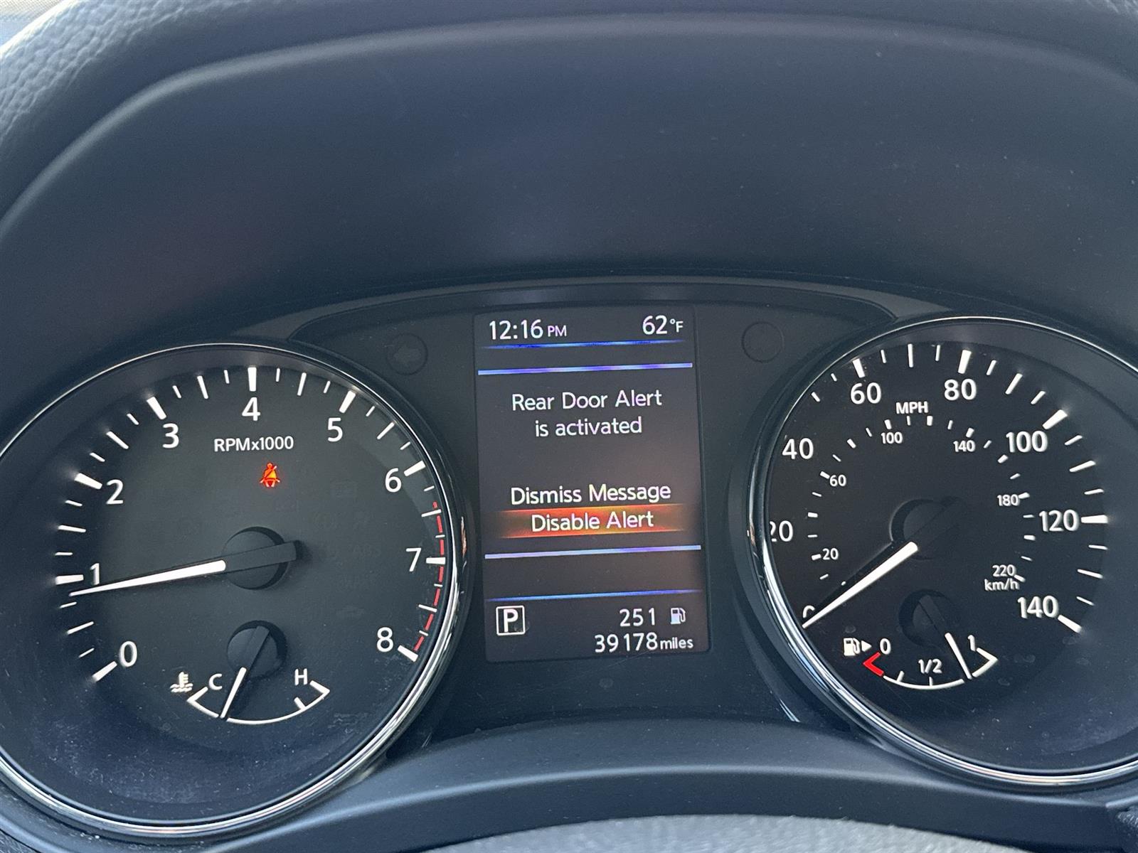 Thumbnail: 2020 Nissan Rogue - 30