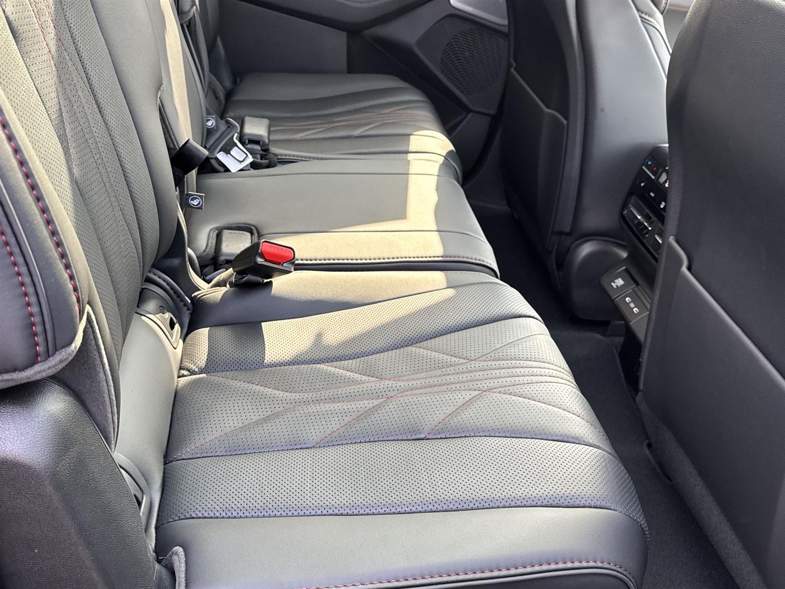 Thumbnail: 2026 Acura MDX - 15