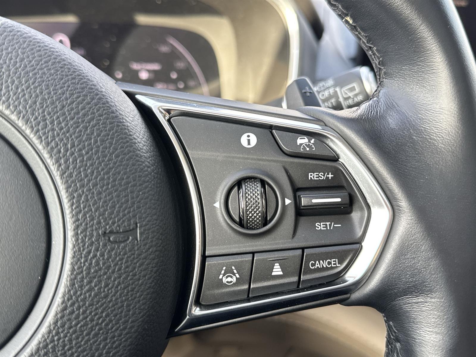 Thumbnail: 2023 Acura MDX - 20