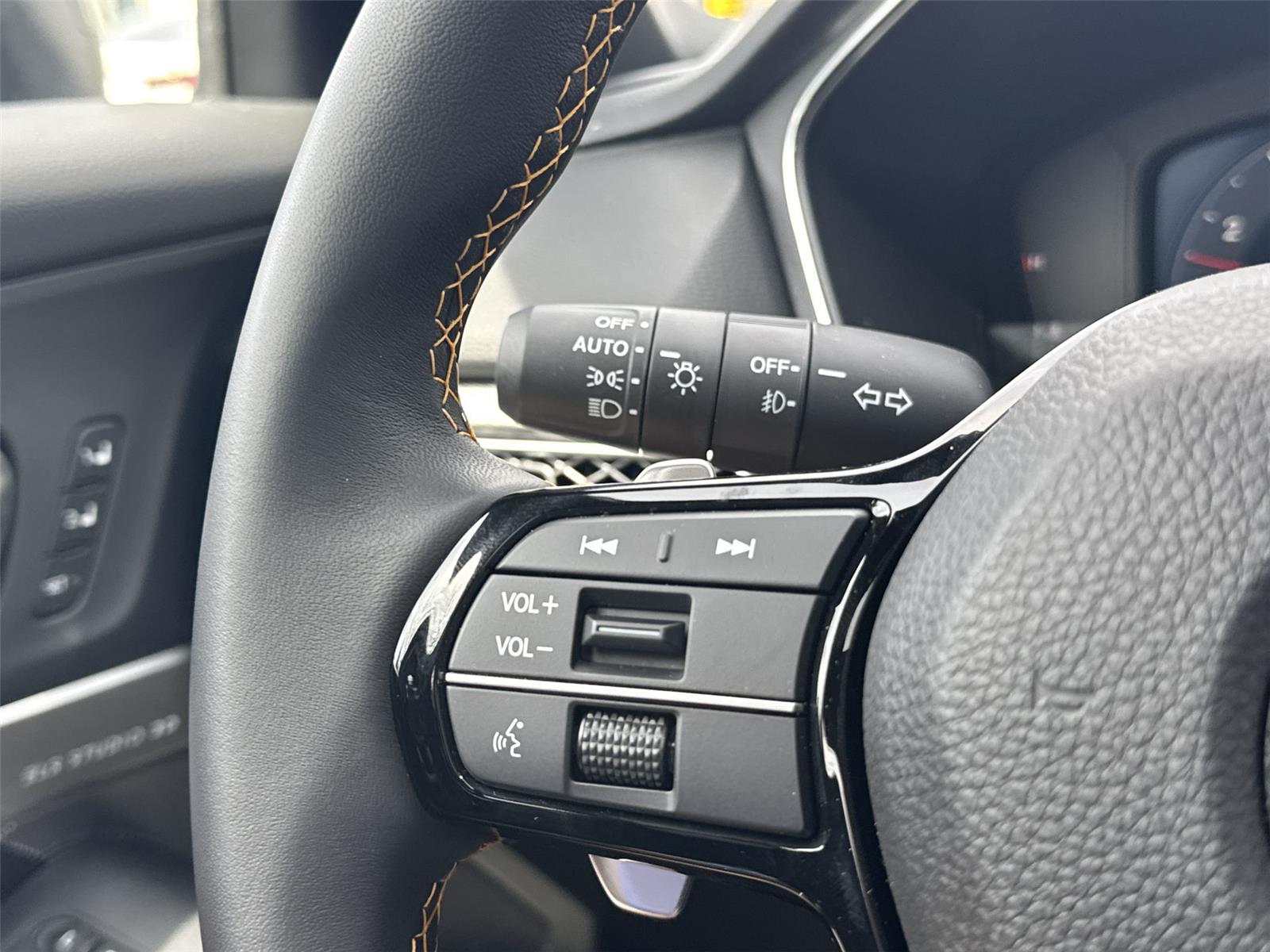 Thumbnail: 2026 Acura Integra - 13