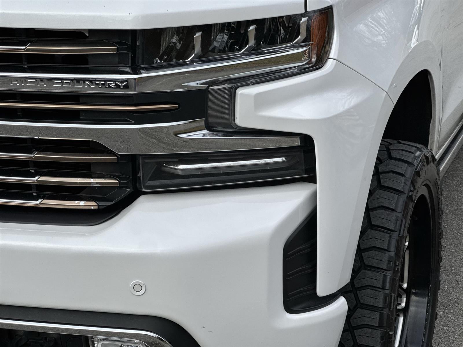 Thumbnail: 2020 Chevrolet Silverado 1500 - 9