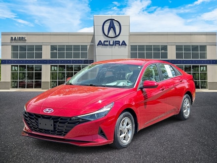 2023 Hyundai Elantra SE Sedan
