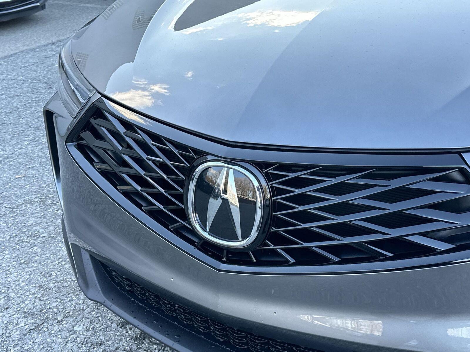 Thumbnail: 2026 Acura RDX - 10