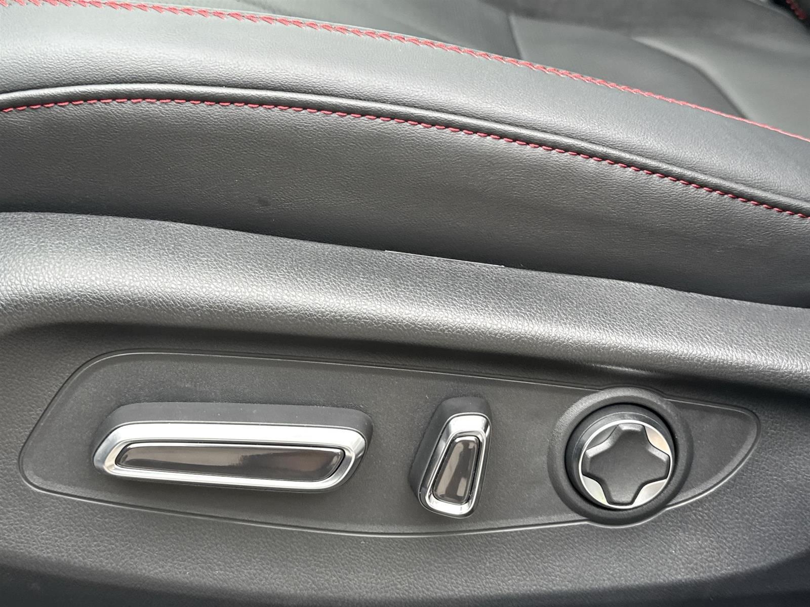 Thumbnail: 2025 Acura ADX - 12