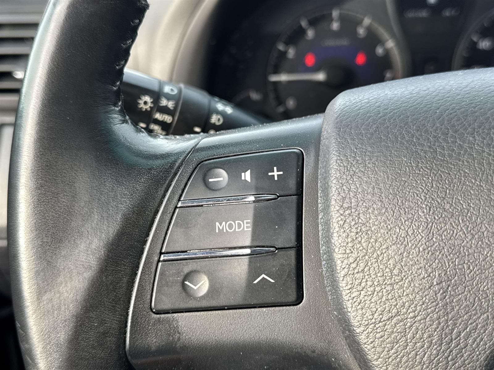 Thumbnail: 2011 Lexus RX - 19