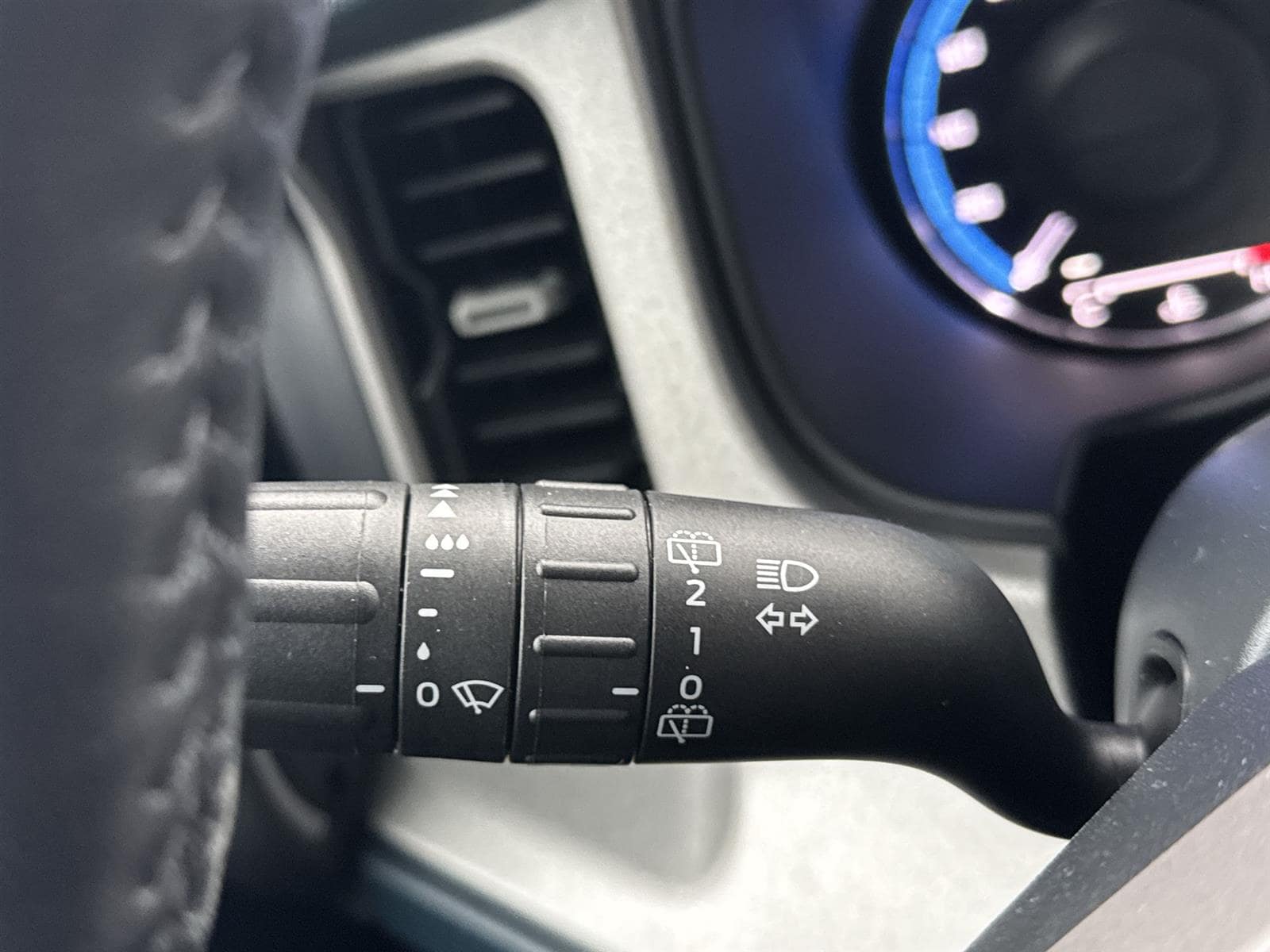 Thumbnail: 2024 Ford Bronco - 19