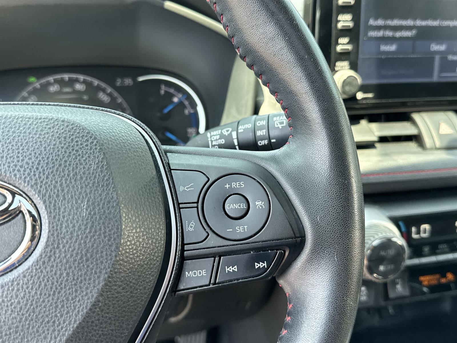 2021 Toyota RAV4 Prime SE 21