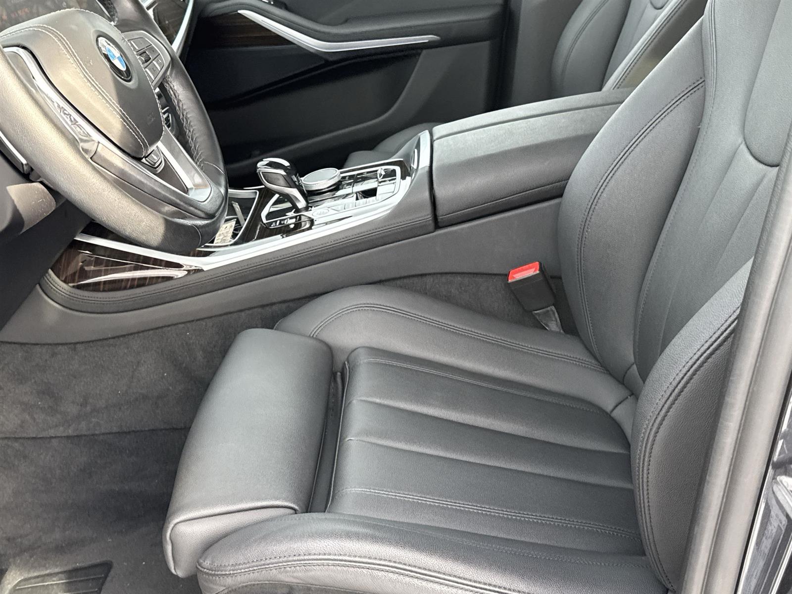 Thumbnail: 2021 BMW X7 - 12