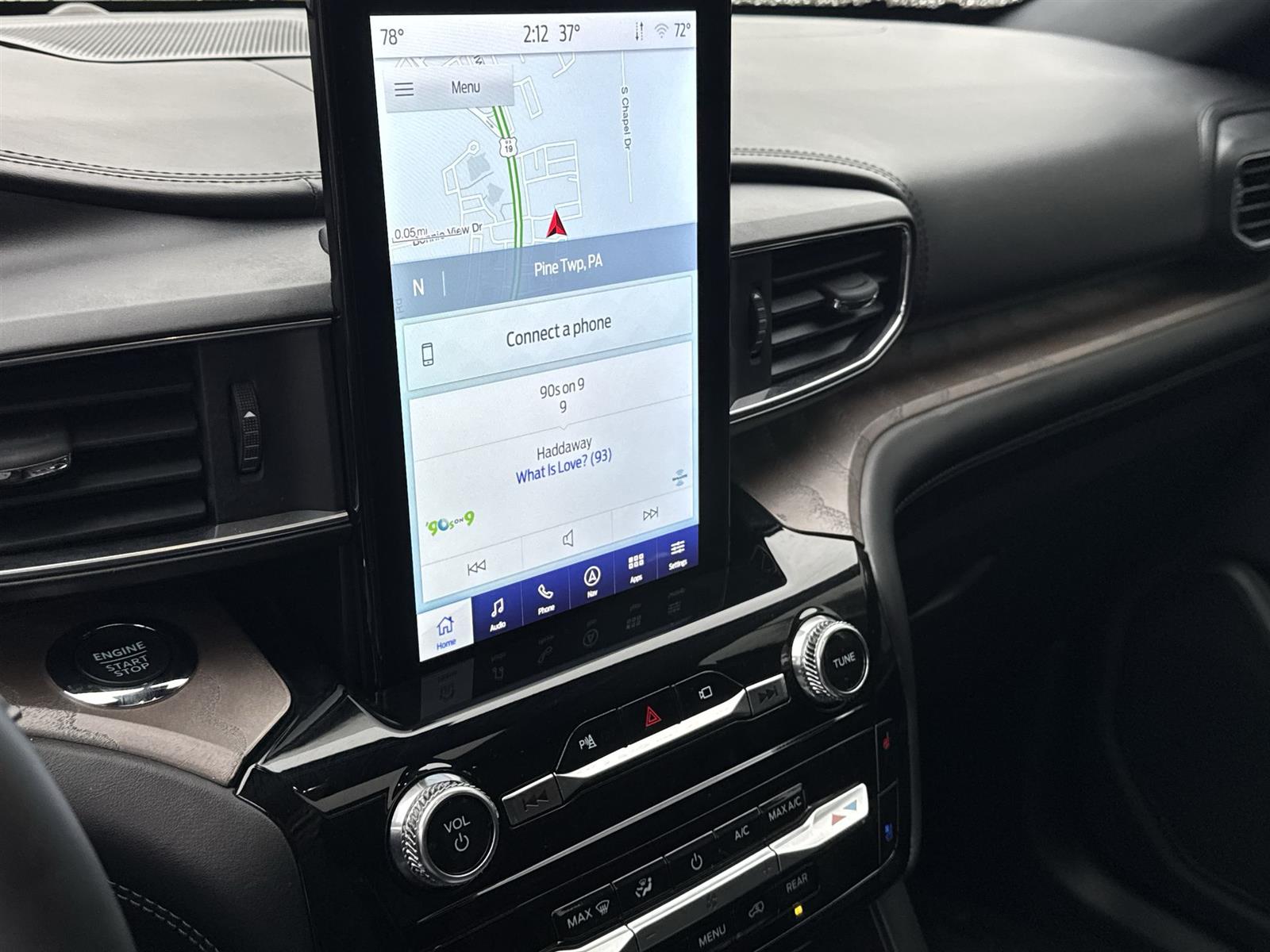 Thumbnail: 2022 Ford Explorer - 23