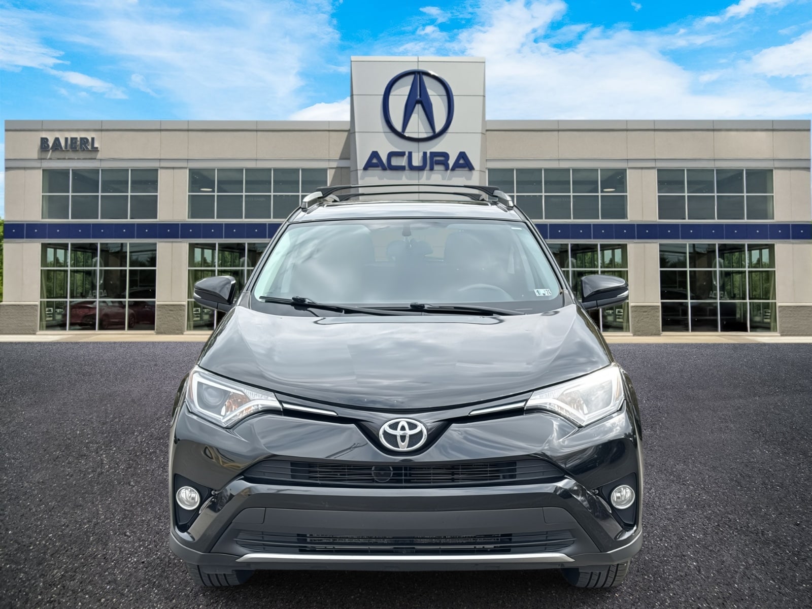 Thumbnail: 2016 Toyota RAV4 - 8