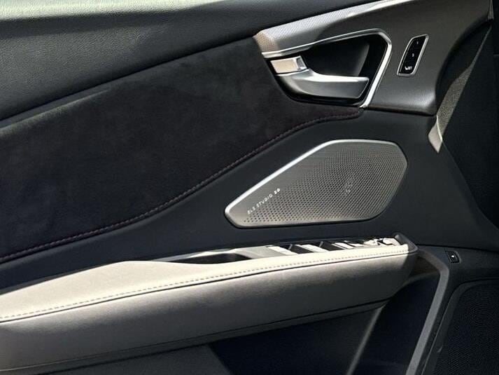 Thumbnail: 2026 Acura RDX - 14