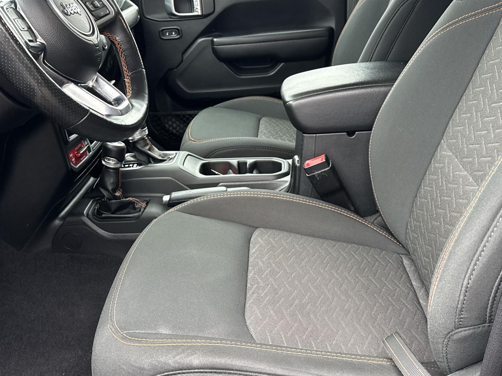 Thumbnail: 2021 Jeep Gladiator - 13