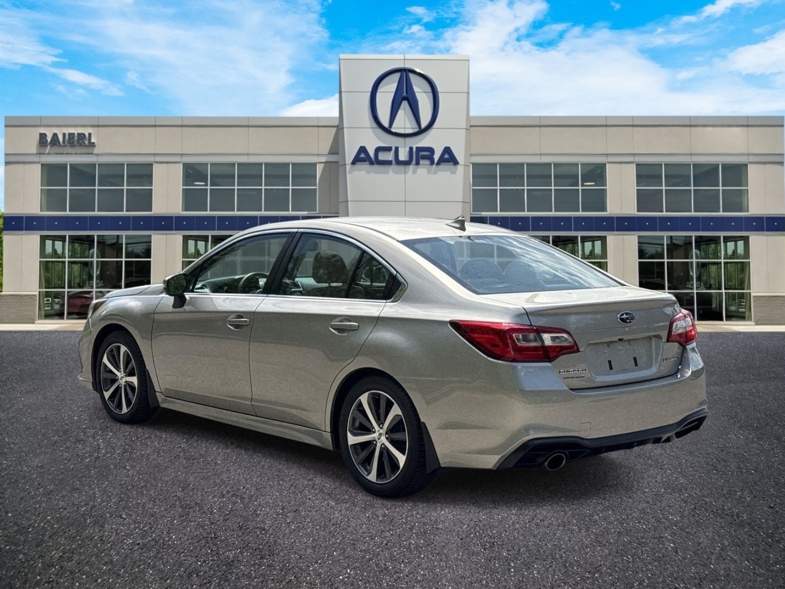Thumbnail: 2018 Subaru Legacy - 3