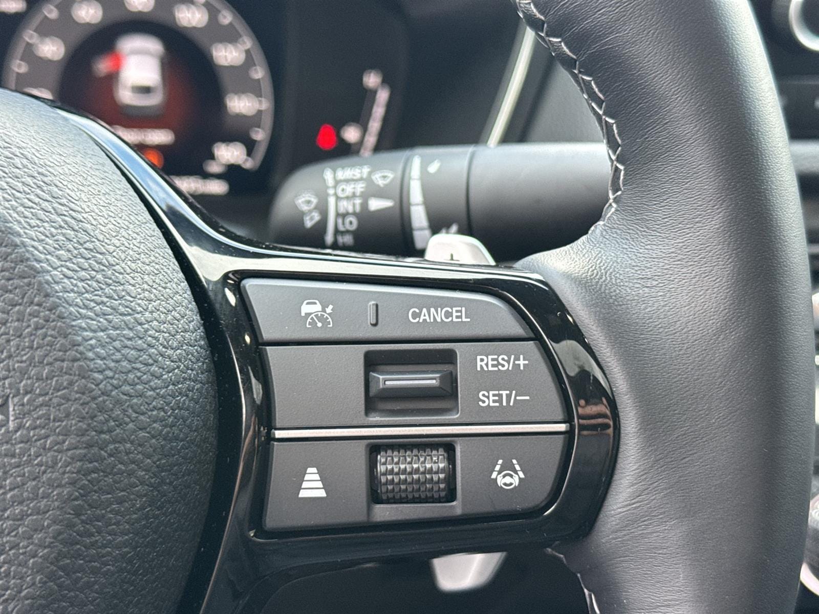 Thumbnail: 2025 Acura Integra - 21