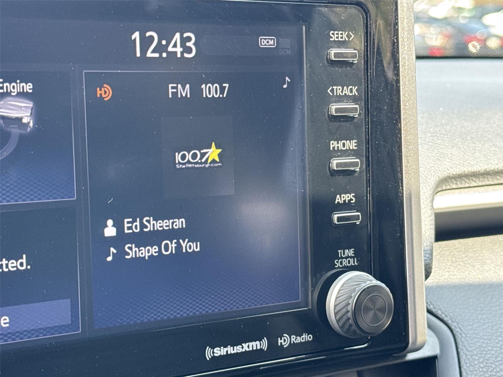 Thumbnail: 2019 Toyota RAV4 - 25