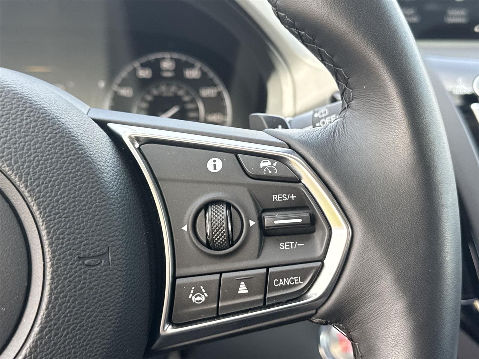 Thumbnail: 2023 Acura RDX - 21