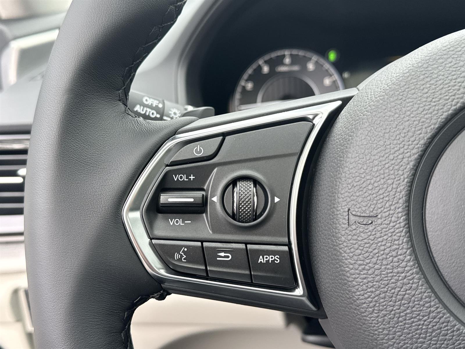 Thumbnail: 2026 Acura RDX - 19