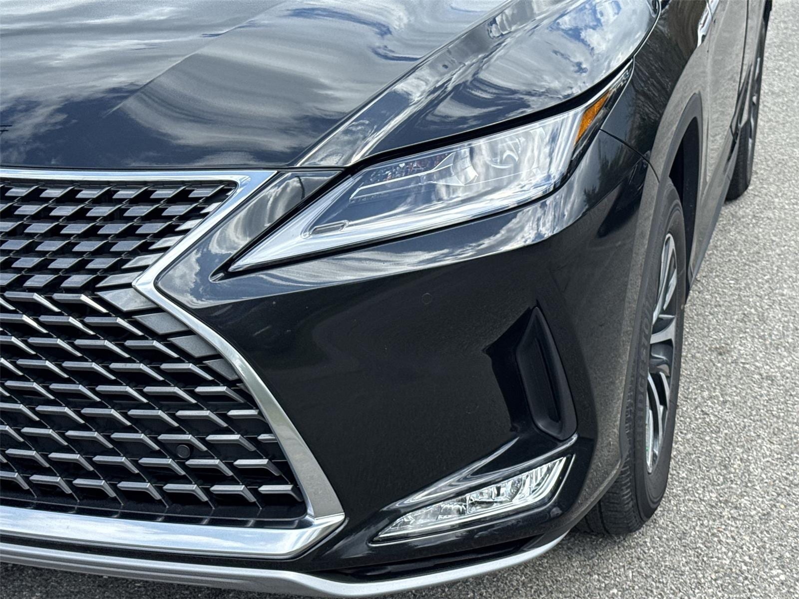Thumbnail: 2022 Lexus RX - 9