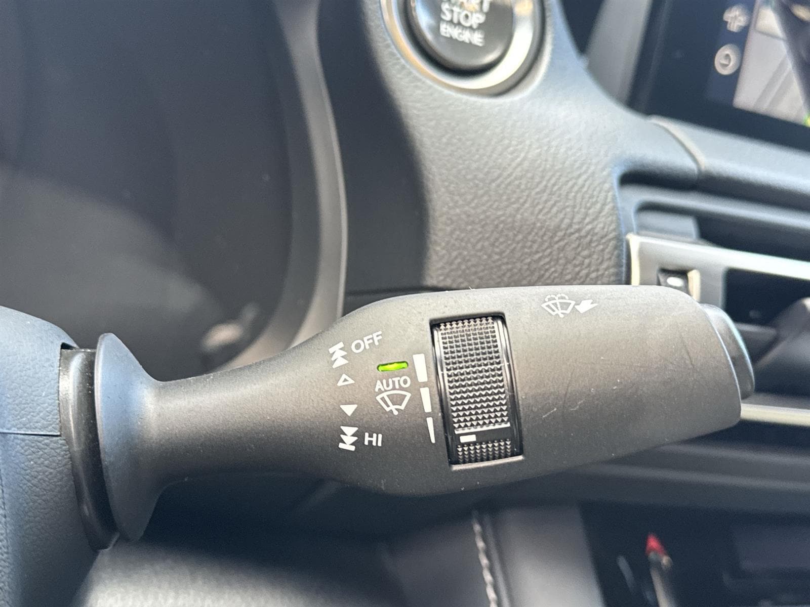 Thumbnail: 2022 Lexus IS - 22