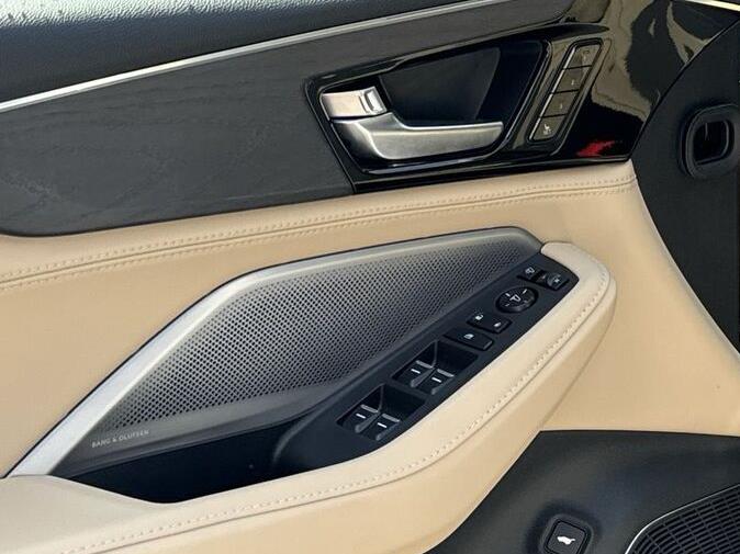 Thumbnail: 2026 Acura MDX - 12